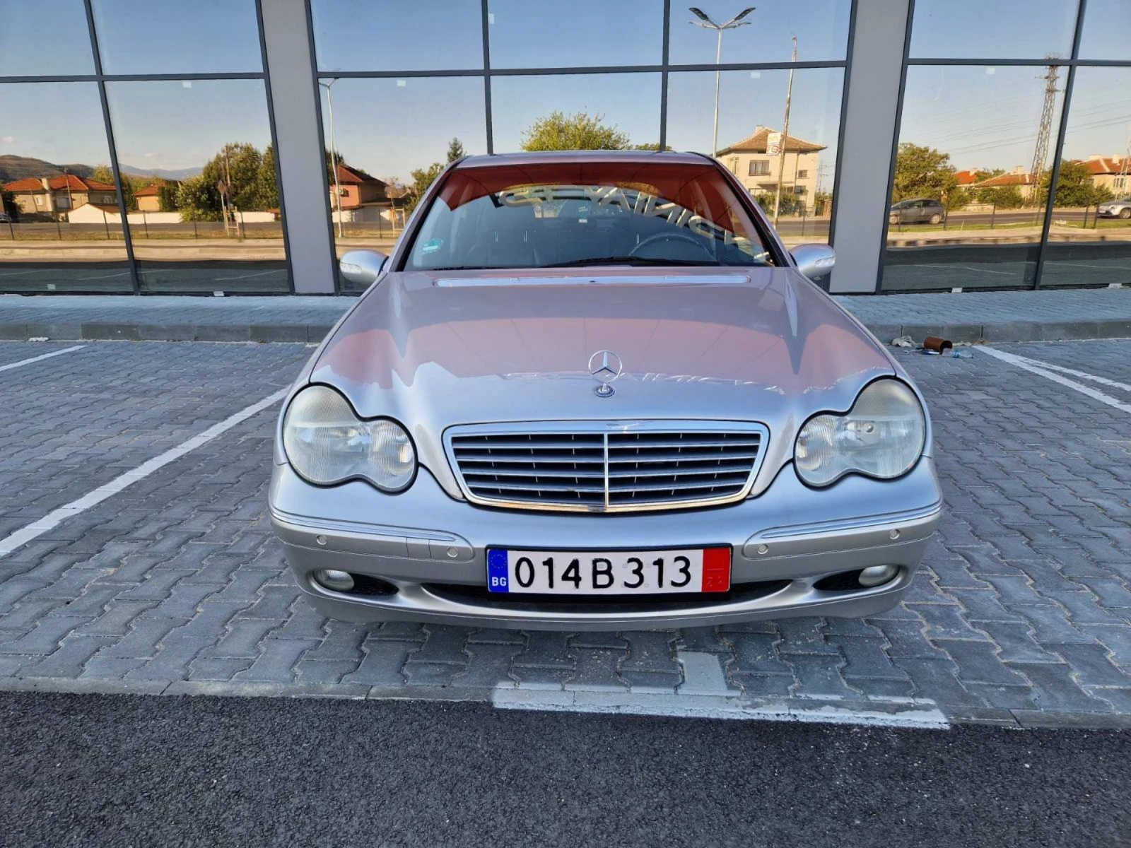 Mercedes-Benz C 320 3.2 / АВАНГАРД  - [1] 