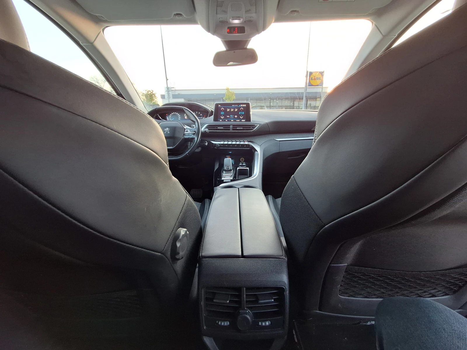 Peugeot 3008 NEW ALLURE 1.2 e-THP 130 EAT6  - изображение 8