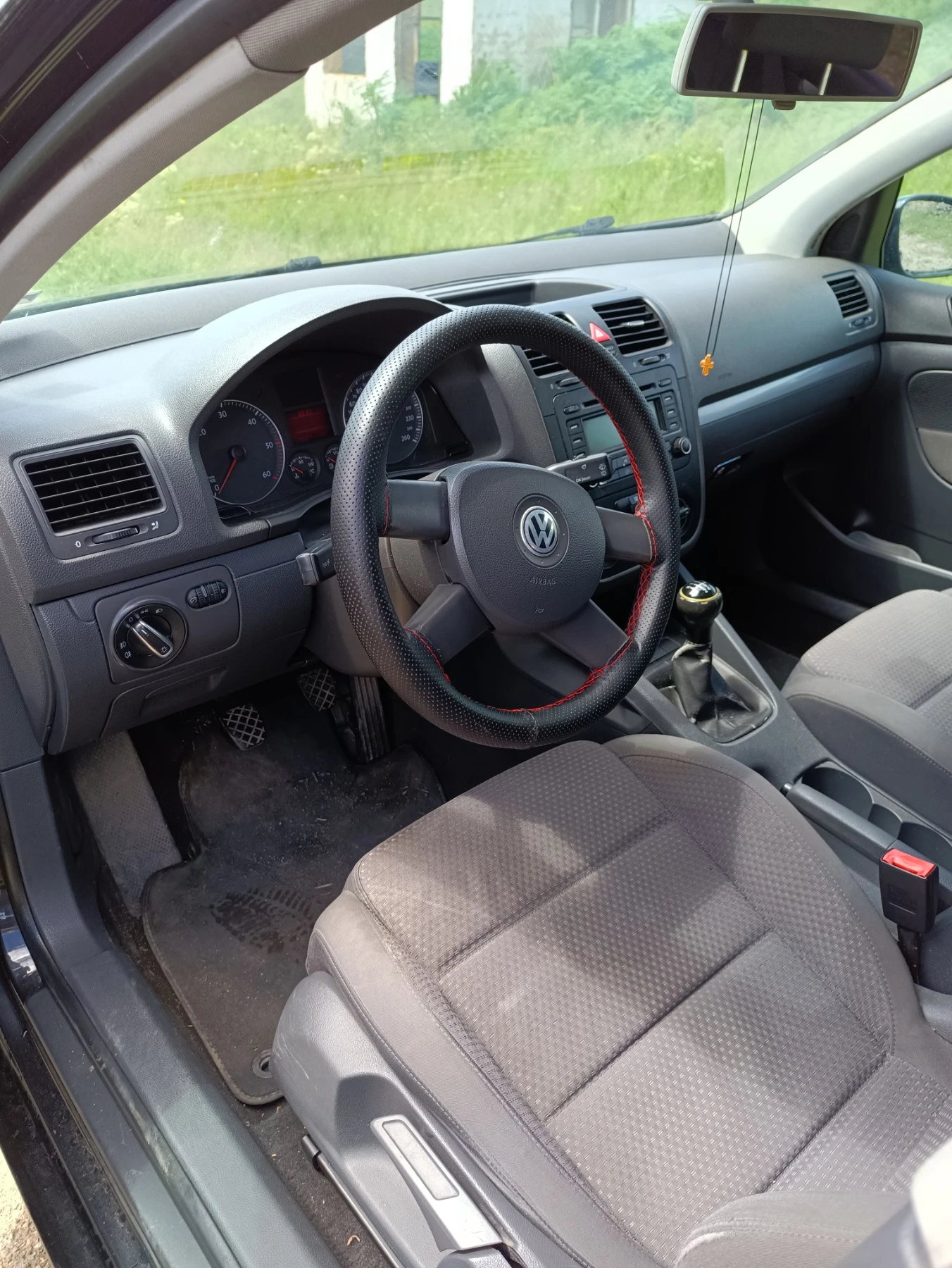 VW Golf  - изображение 10