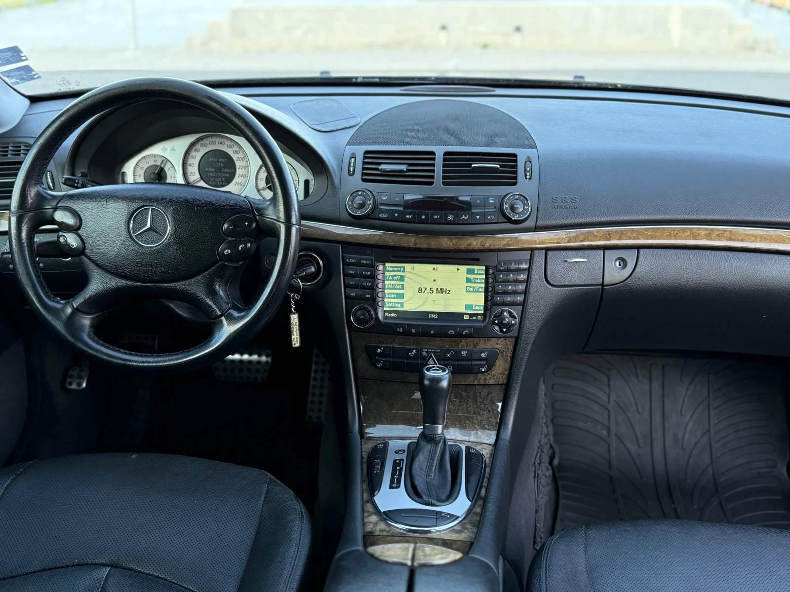 Mercedes-Benz E 350 3.5 Газ/Бензин - изображение 10