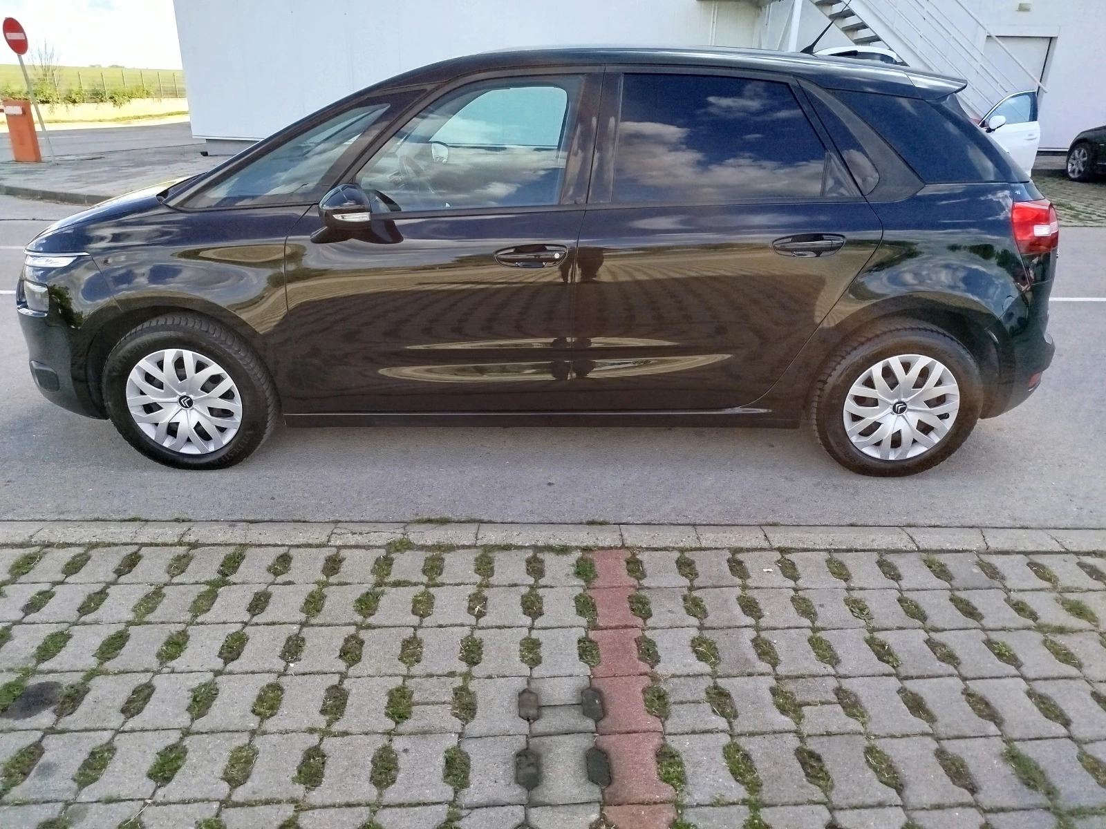 Citroen C4 Picasso 1.6-120кс Евро-5 - изображение 3