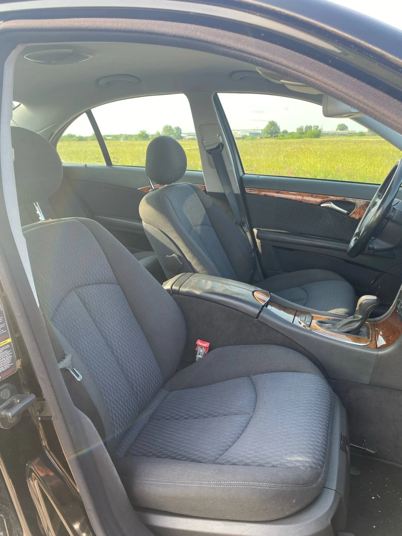 Mercedes-Benz E 240 Elegance  - изображение 10