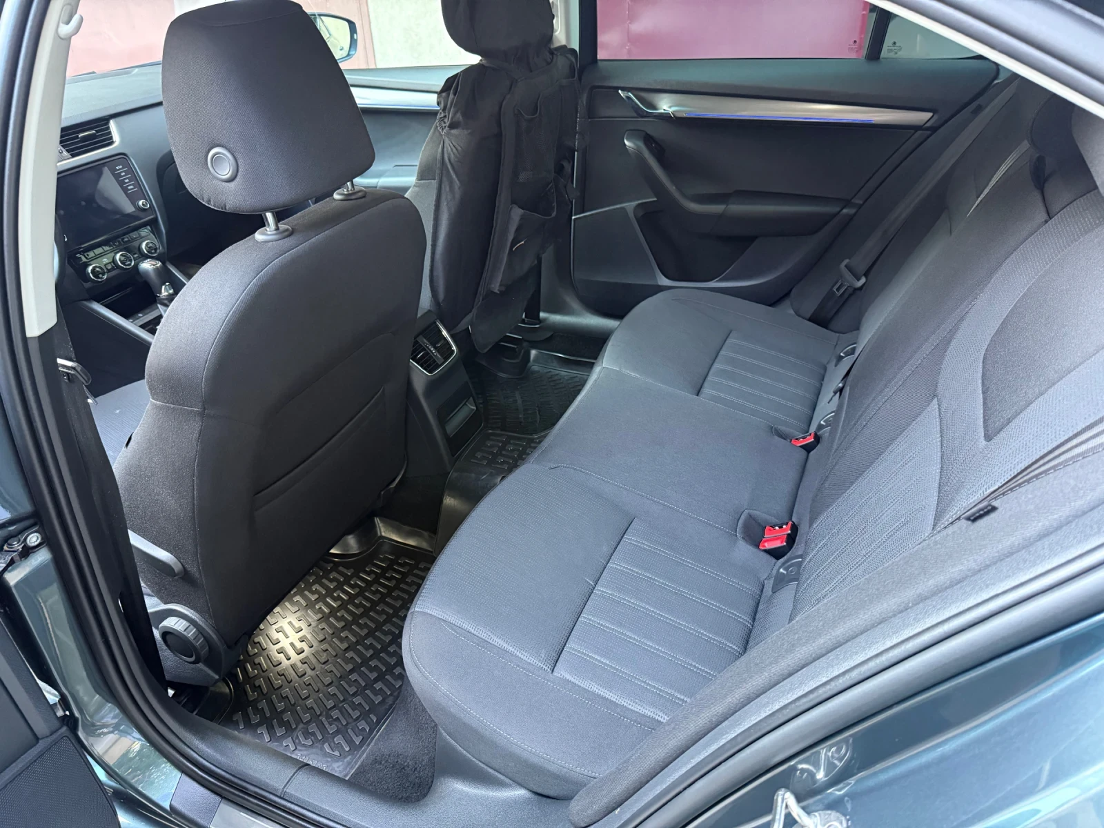 Skoda Octavia  - изображение 9