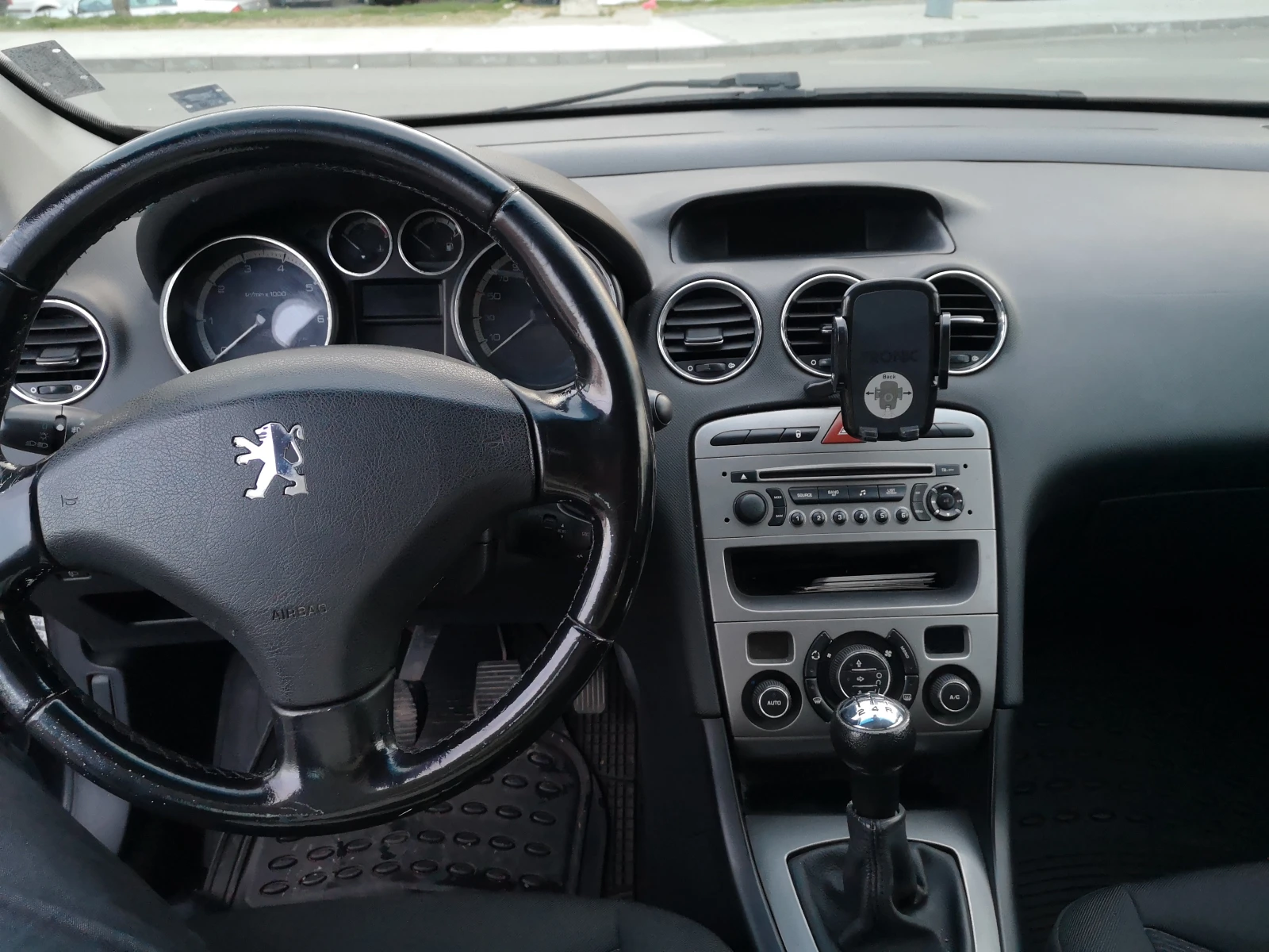 Peugeot 308 SW - изображение 3
