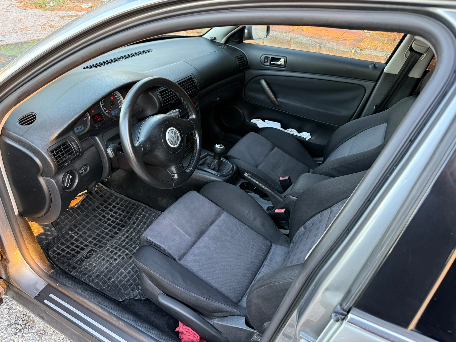 VW Passat 1.9 131кс 4х4 - изображение 9