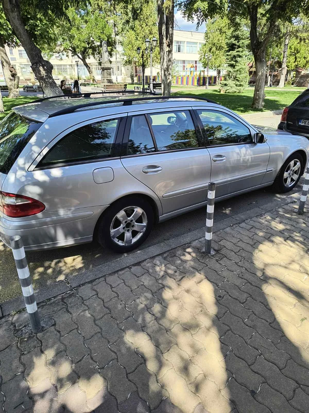 Mercedes-Benz E 220  - изображение 4