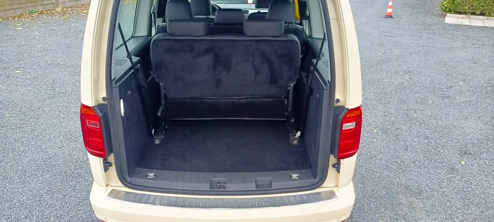 VW Caddy 2.0TDI DSG 7местен | Mobile.bg — изображение 14