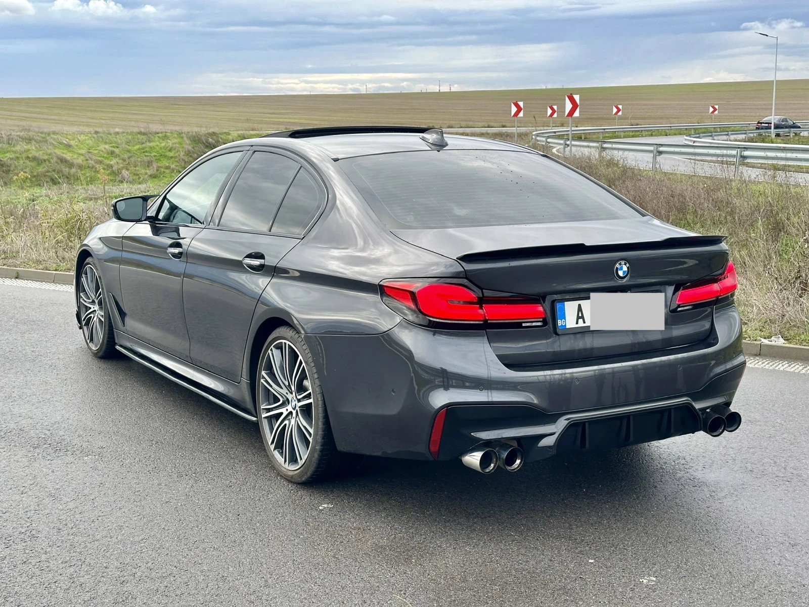 BMW 540 i xDrive | 70хил км | M Sport - изображение 2