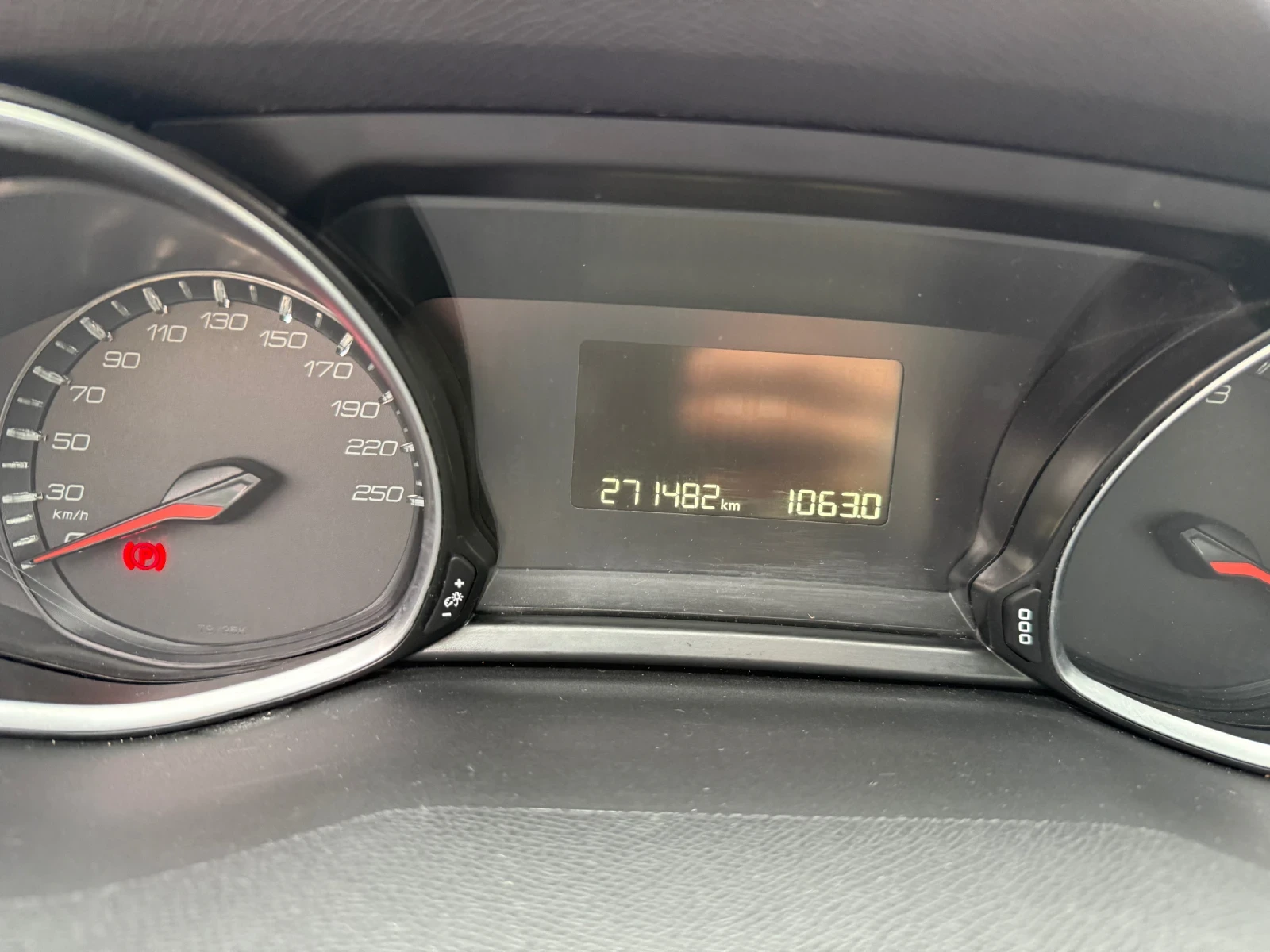 Peugeot 308 2.0HDI 150��. EURO5 | Mobile.bg � ����������� 16
