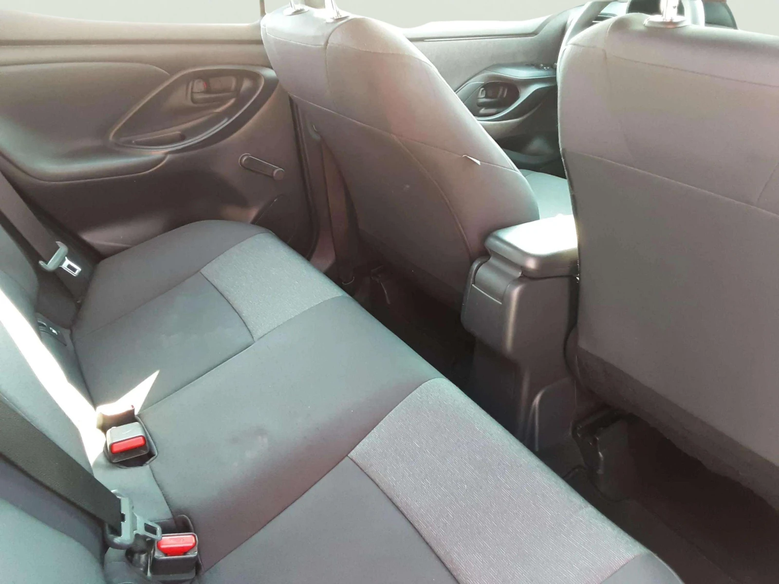 Toyota Yaris 1.5 VVT - изображение 9