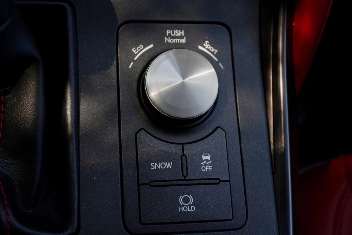 Lexus IS 300 CARFAX | Mobile.bg � ����������� 11