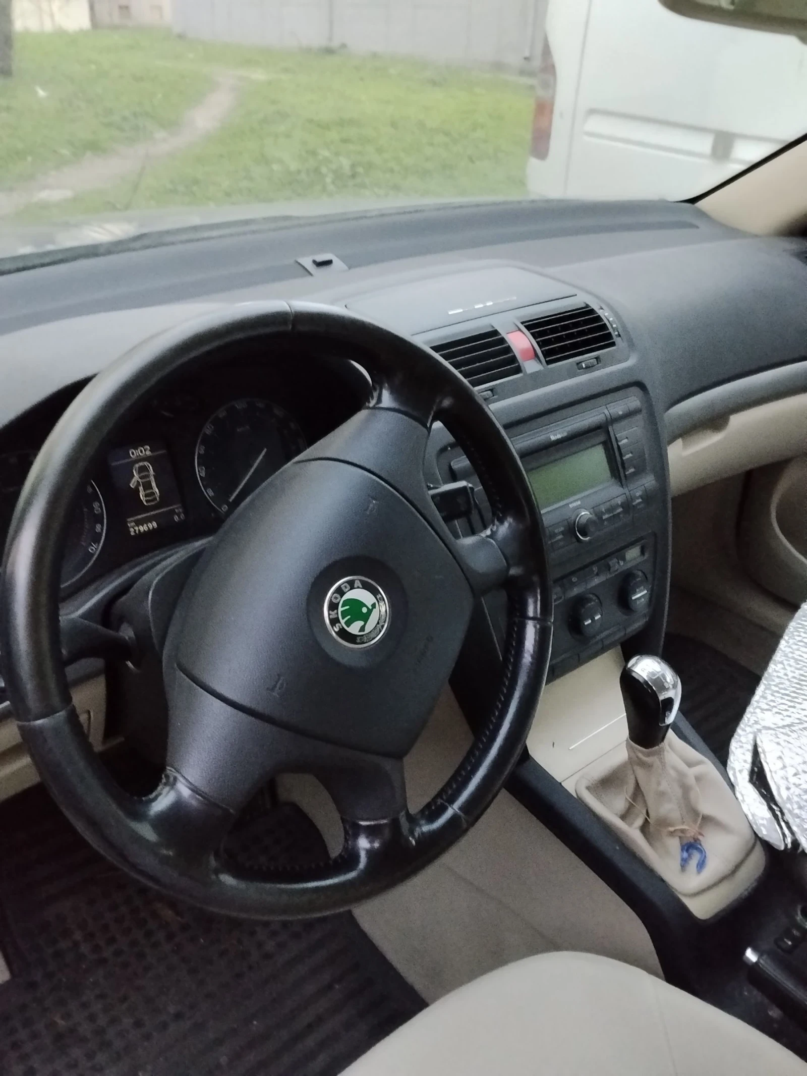 Skoda Octavia FSI - изображение 6