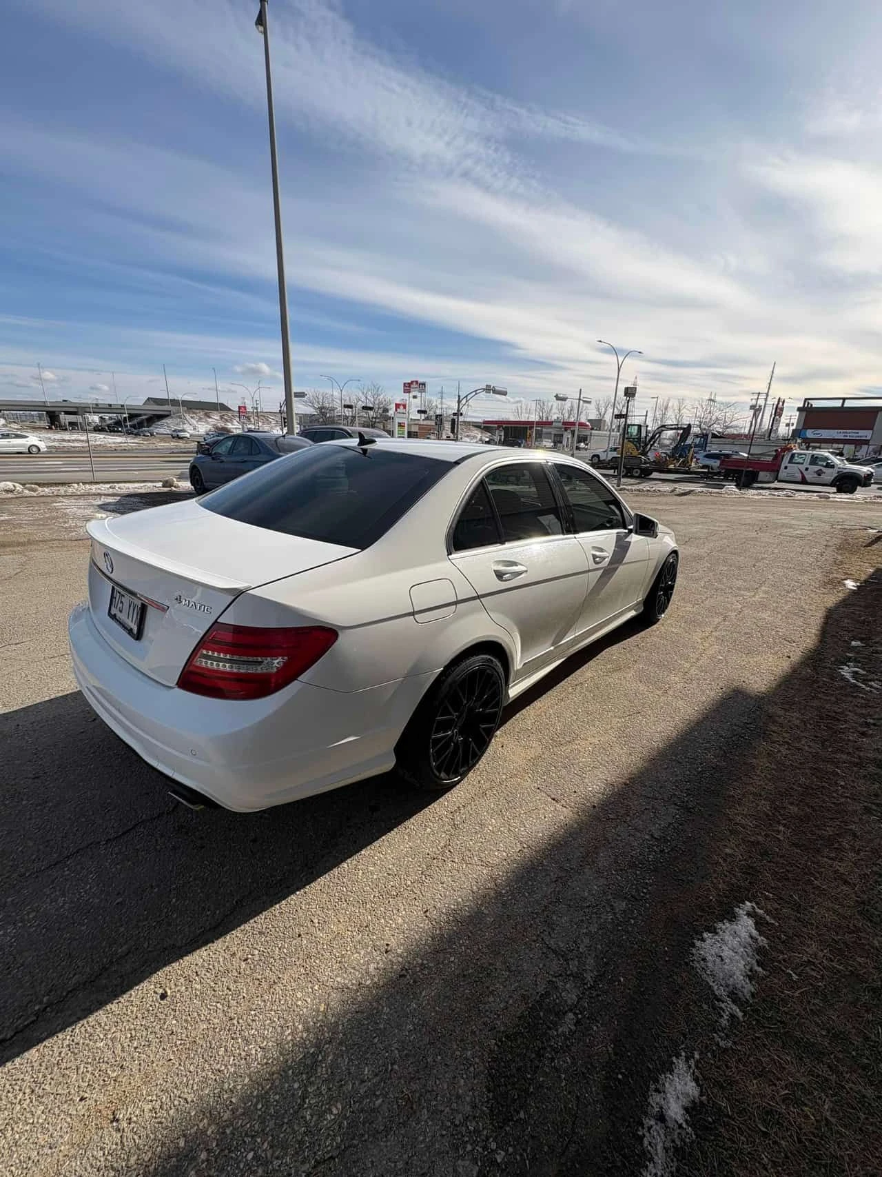 Mercedes-Benz C 350 * ПОДГРЕВ* KEYLESS* PANO* , снимка 3 - Автомобили и джипове - 53906472