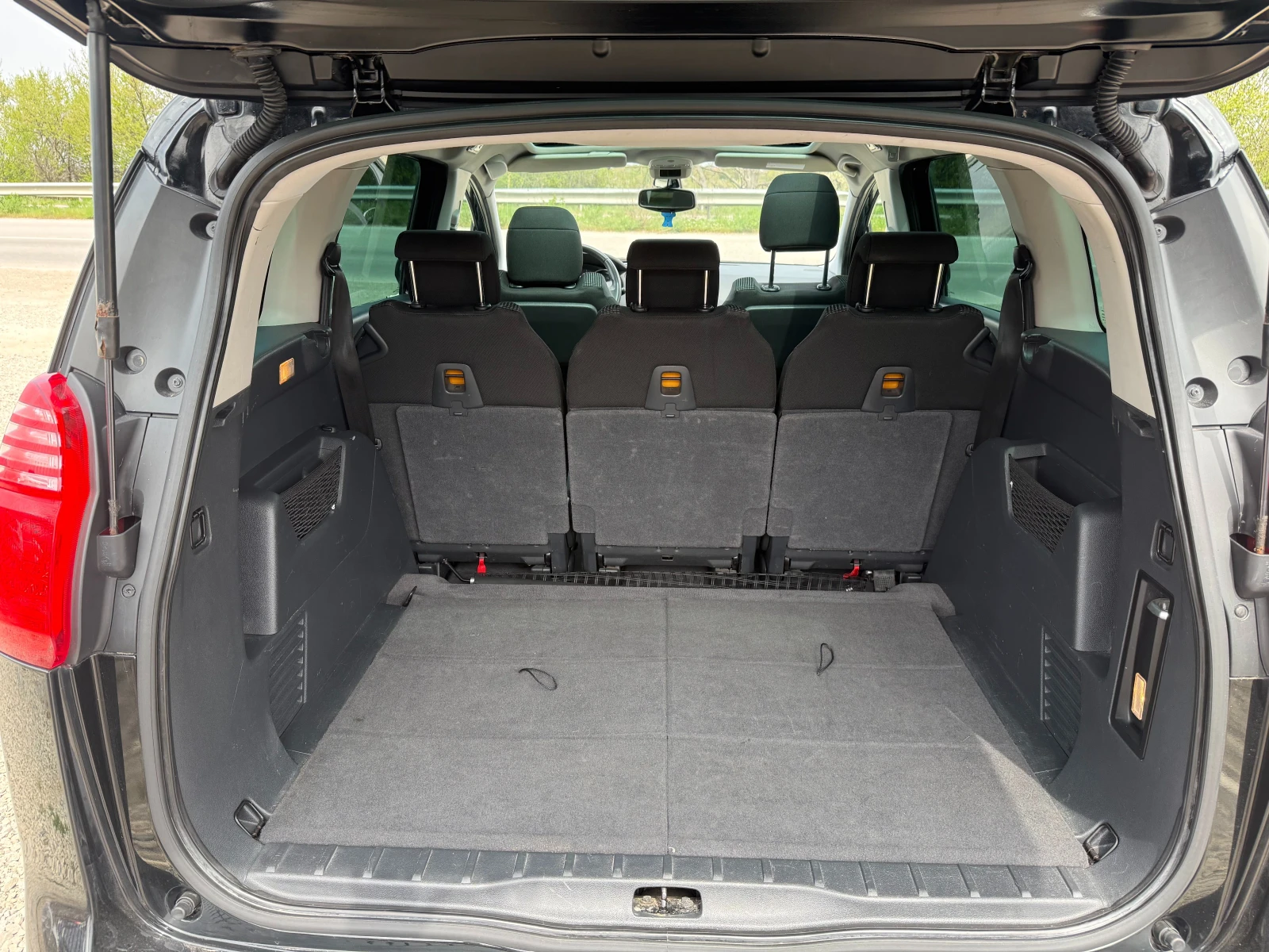 Peugeot 5008 1.6 i 156kc. | Mobile.bg � ����������� 11