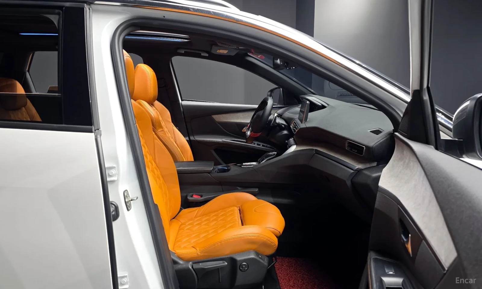 Peugeot 5008 2.0 BlueHDi GT, снимка 13 - Автомобили и джипове - 54280256