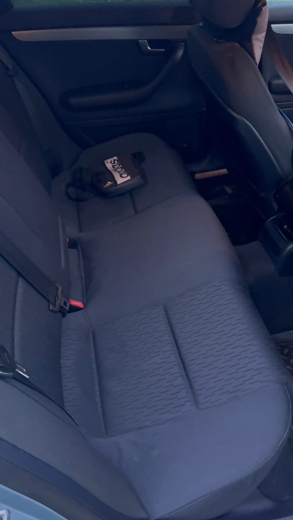 Audi A4 1.9 тди, снимка 6 - Автомобили и джипове - 54546159