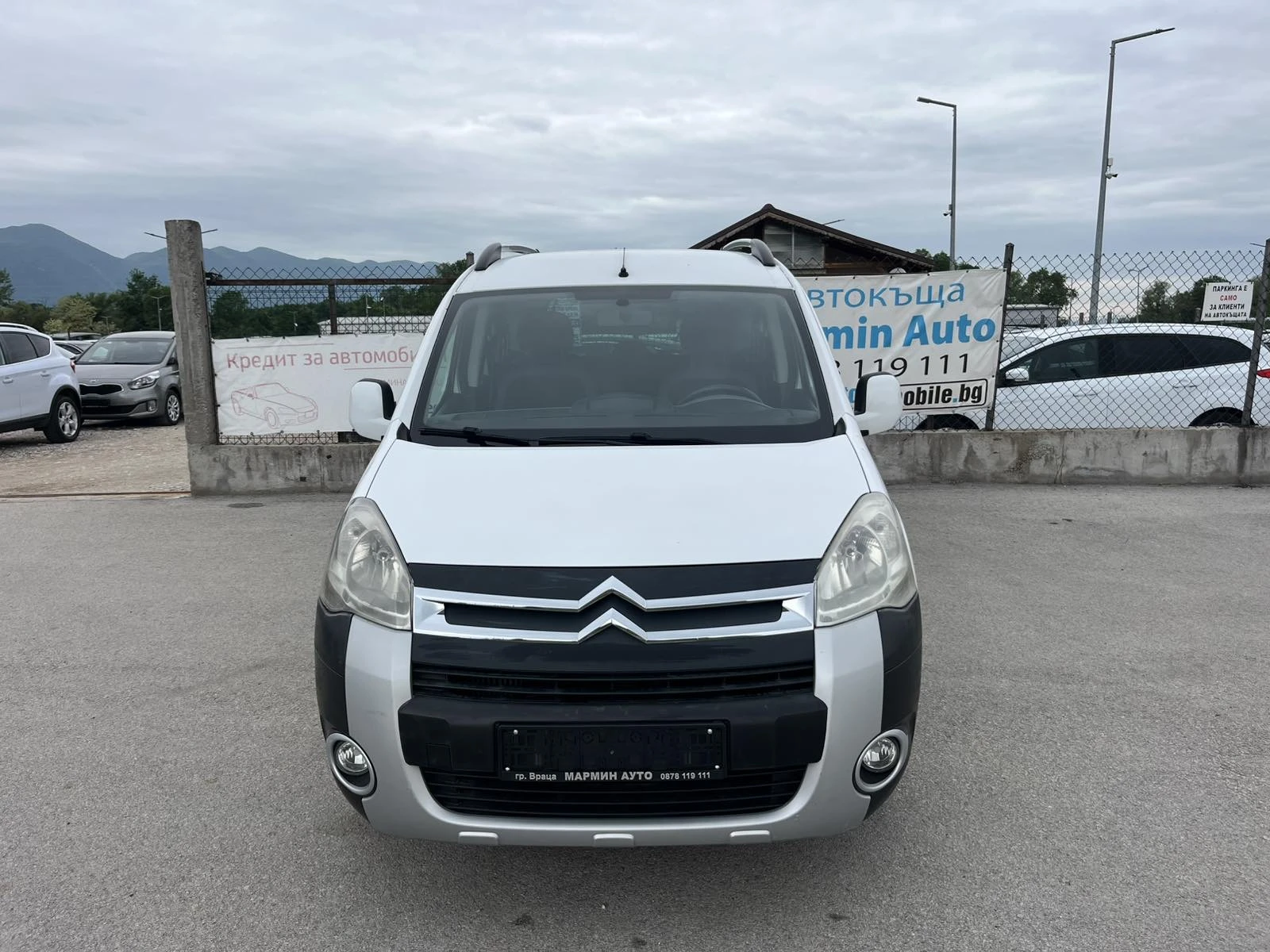 Citroen Berlingo XTR 1.6HDI 92кс КЛИМАТИК ПЕРФЕКТНО ВНОС ИТАЛИЯ, снимка 2 - Автомобили и джипове - 54646355
