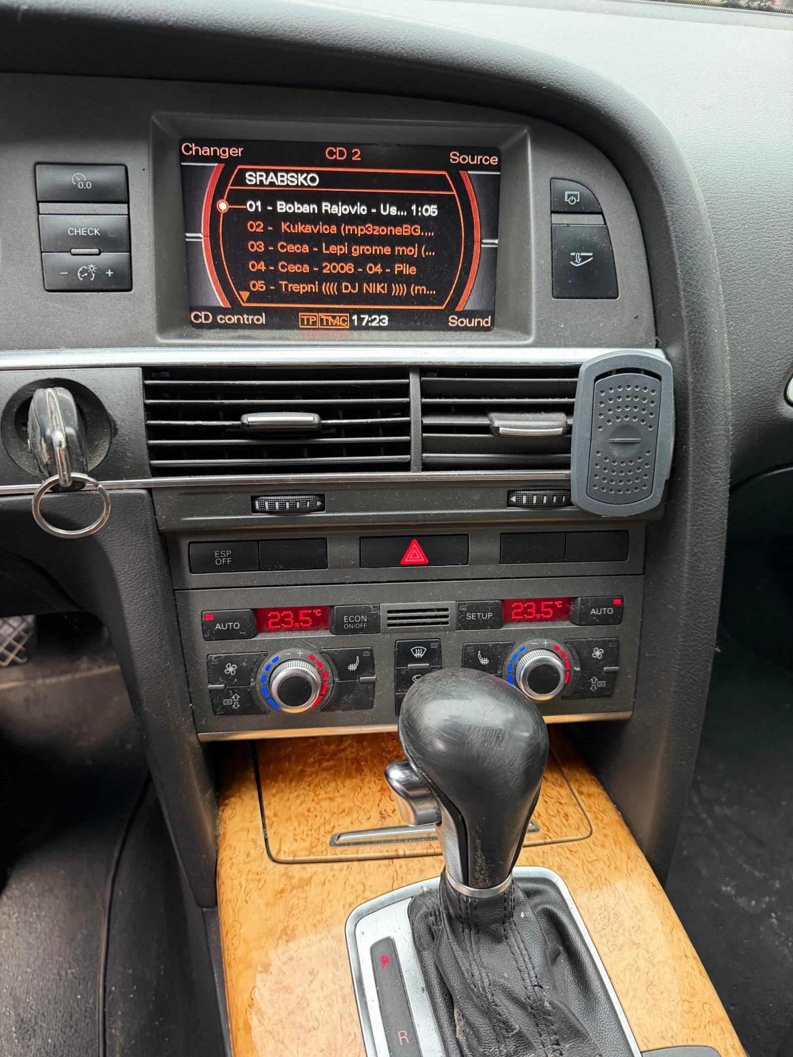 Audi A6, снимка 5 - Автомобили и джипове - 54761571