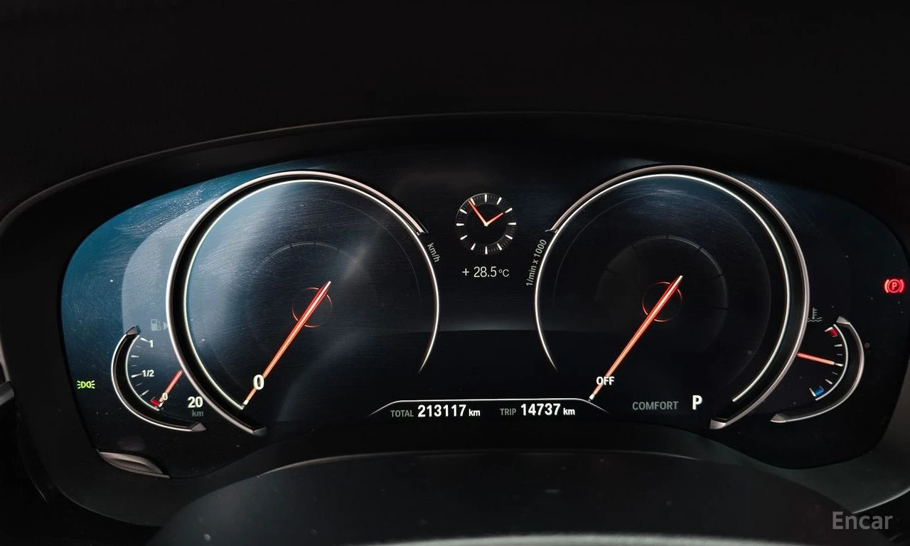 BMW 530 M* SPORT* ОБДУХВАНЕ* ДИСТРОНИК* ХЕДЪП* , снимка 13 - Автомобили и джипове - 55103710