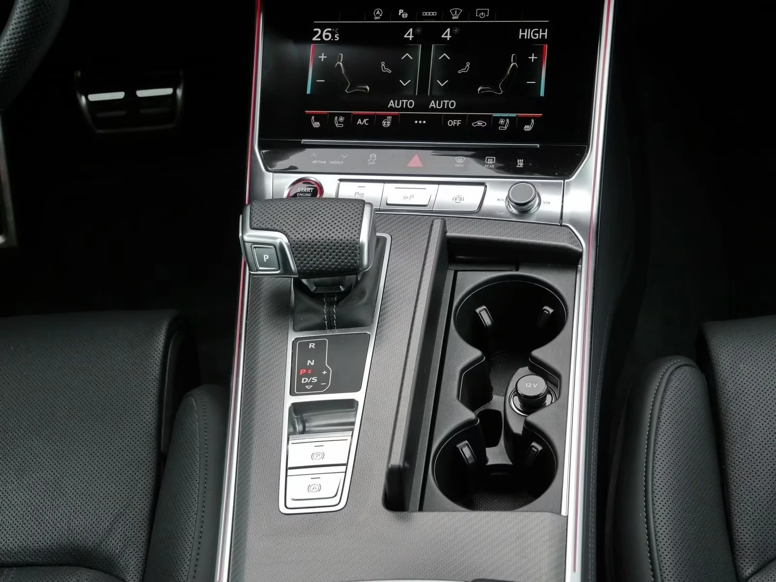 Audi Rs6 PERFORMANCE / B&O / HUD / 360 / DYNAMIC / MATRIX, снимка 13 - Автомобили и джипове - 55122931