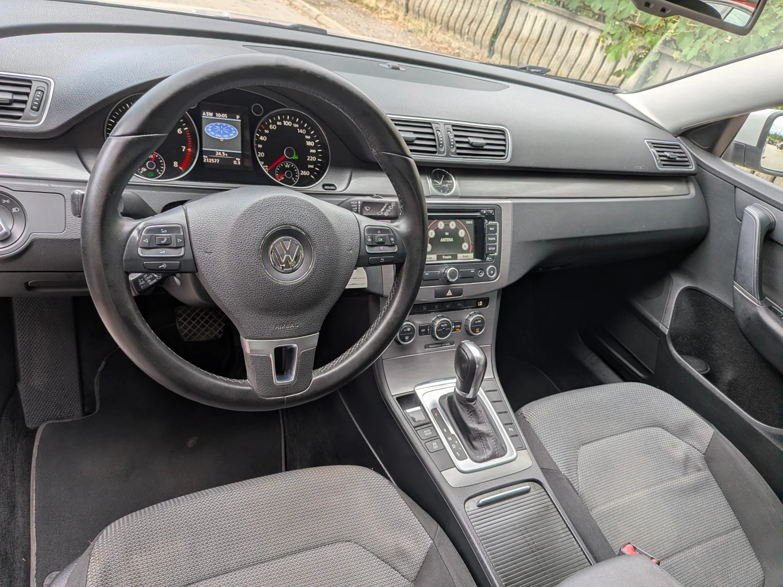 VW Passat * 1.4TSI* ECOFUEL* DSG* NAVI* HIGHLINE* ФАБРИЧЕН М, снимка 16 - Автомобили и джипове - 55383053