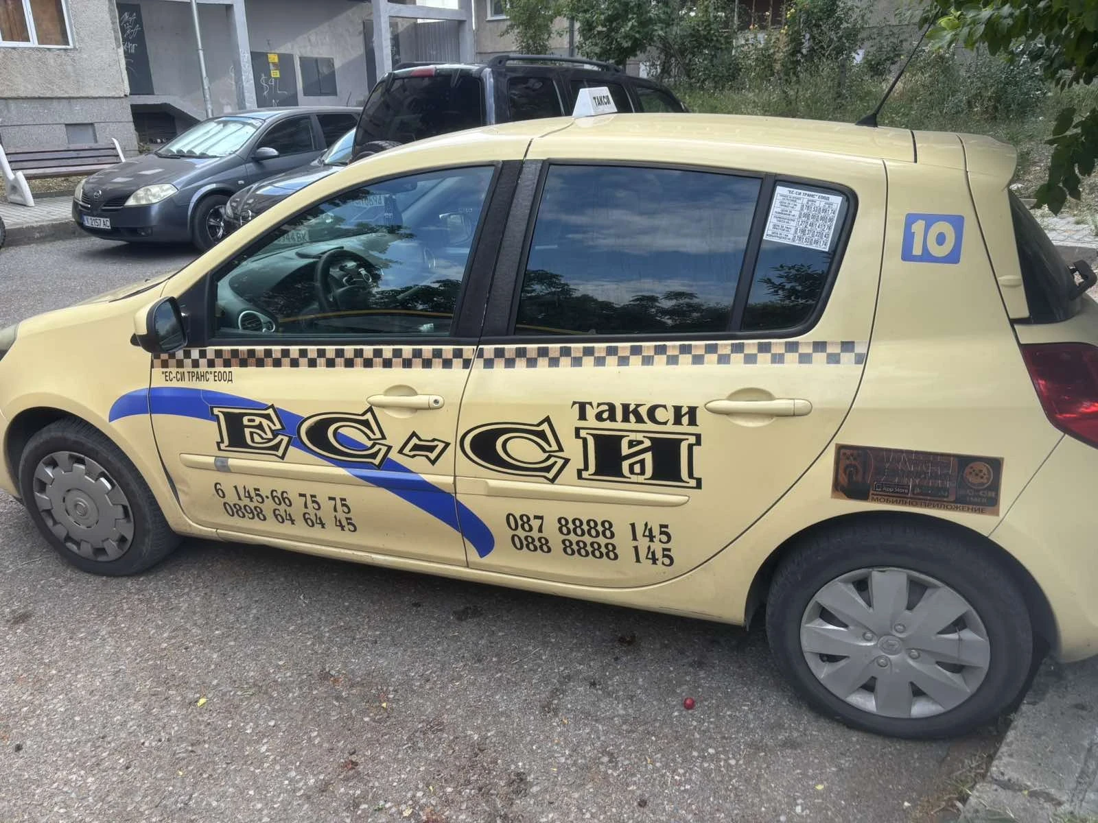Renault Clio, снимка 4 - Автомобили и джипове - 55407613
