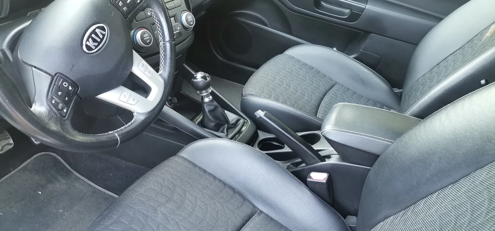 Kia Ceed, снимка 13 - Автомобили и джипове - 55559635