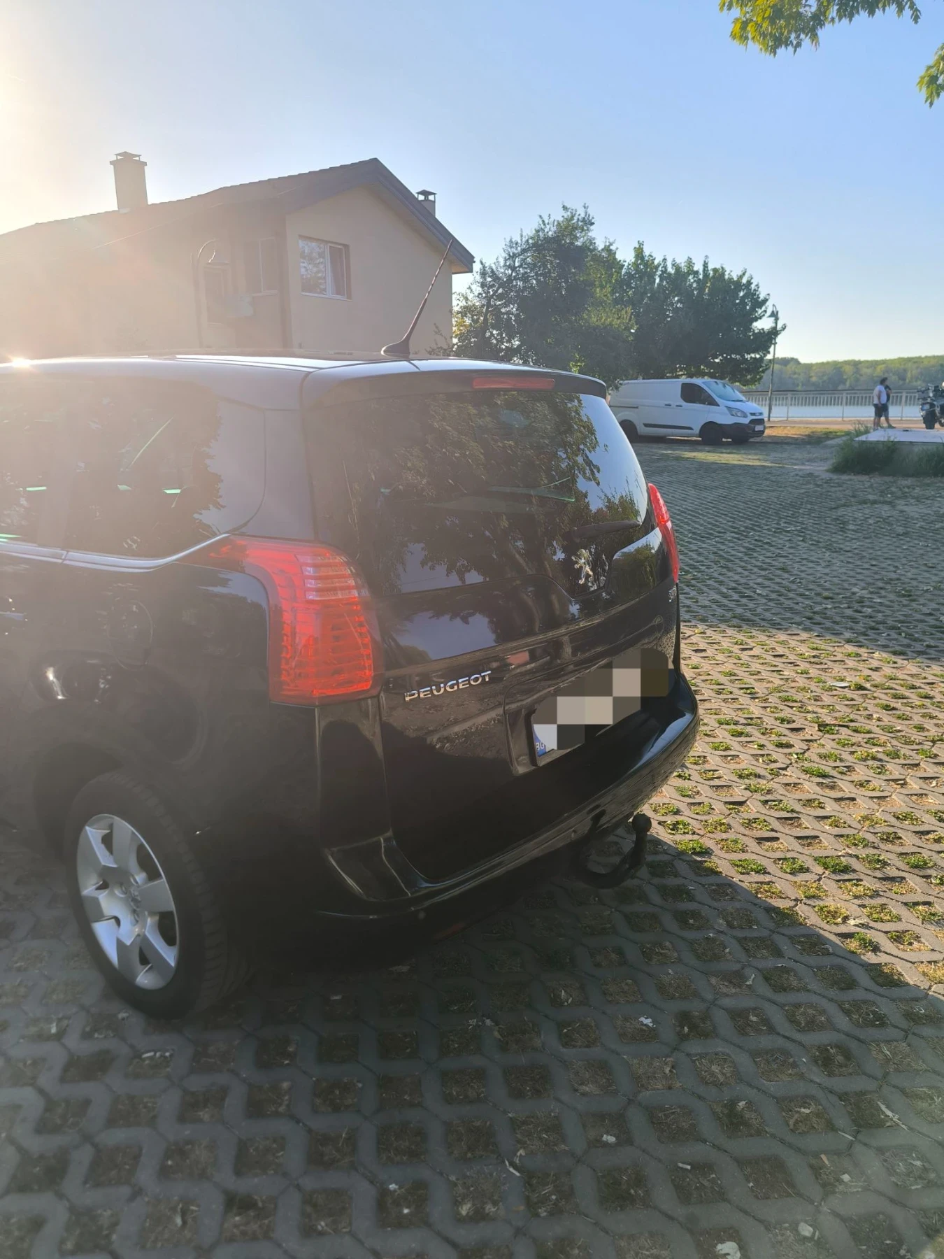 Peugeot 5008, снимка 6 - Автомобили и джипове - 55891465