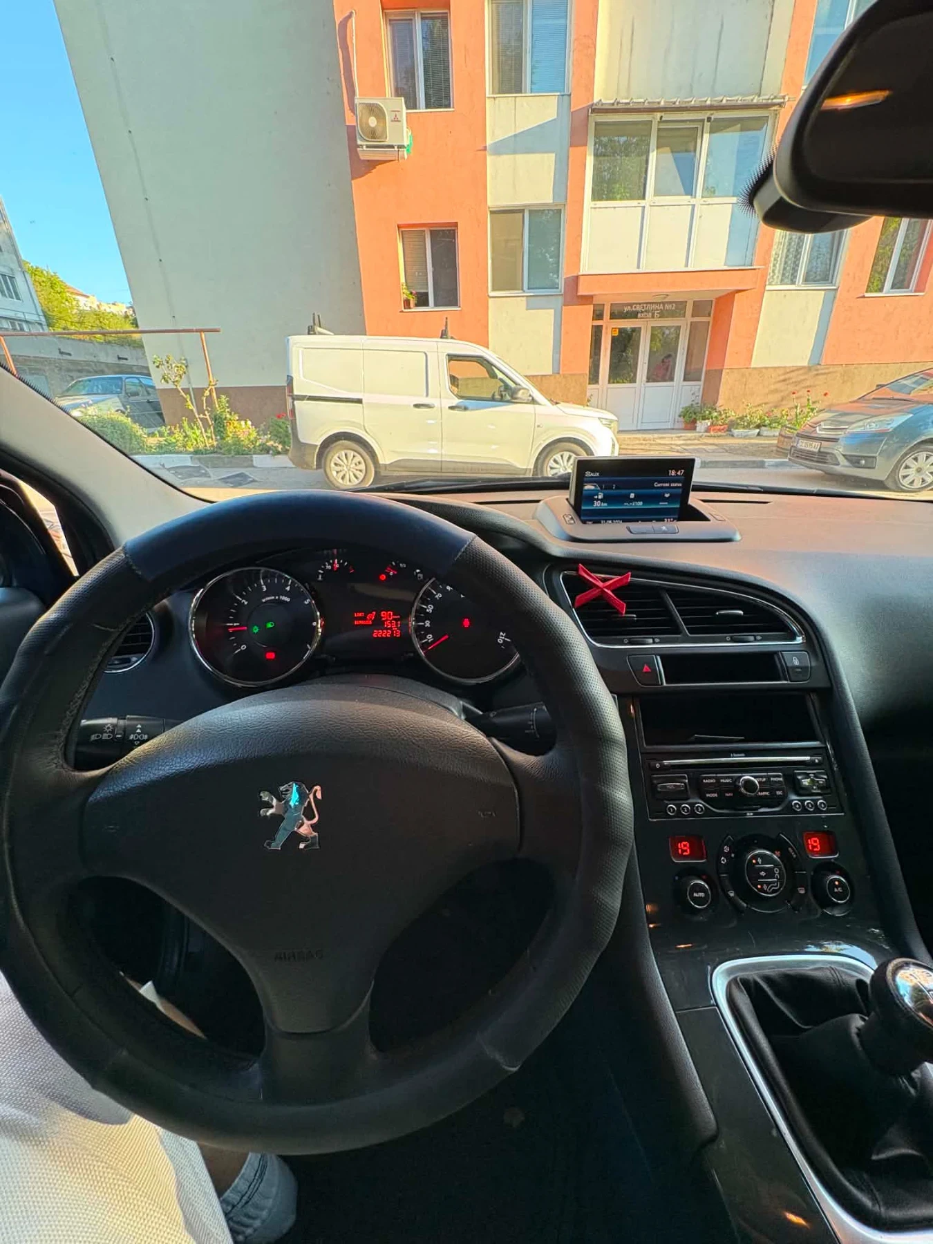 Peugeot 5008, снимка 13 - Автомобили и джипове - 55891465