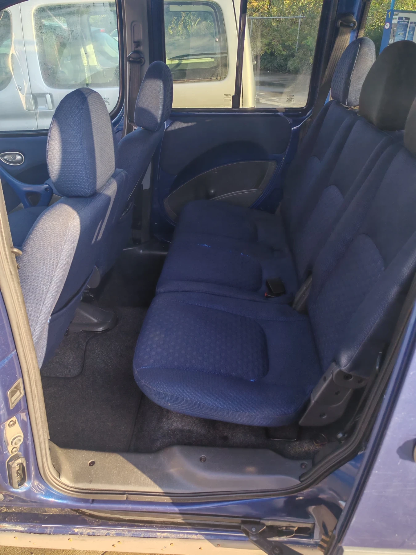 Fiat Doblo 1.9 GTD multidjet, снимка 8 - Автомобили и джипове - 56627800