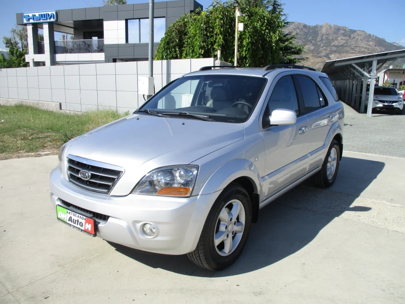 Kia Sorento 2.5/ДИЗЕЛ КАТО НОВА, снимка 8 - Автомобили и джипове - 47343706