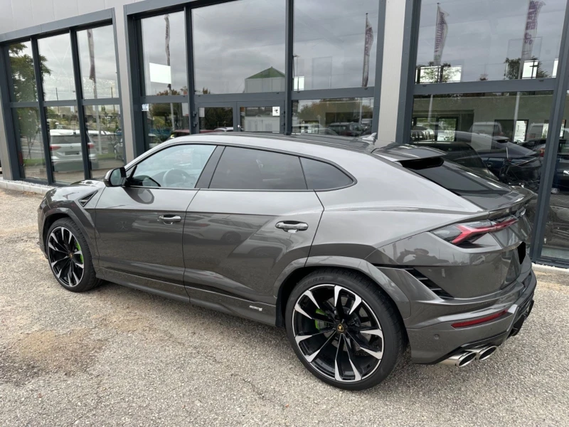 Lamborghini Urus S/ CERAMIC/ STYLE/ B&O/ 360/ HEAD UP/ PANO/ 23/ , снимка 4 - Автомобили и джипове - 49181916