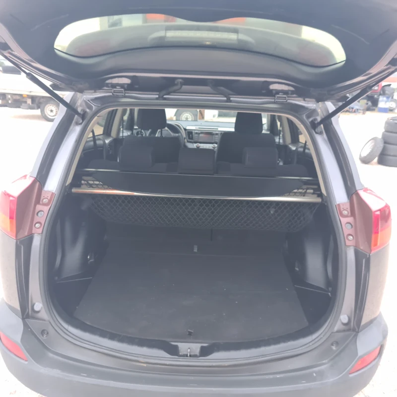Toyota Rav4, снимка 6 - Автомобили и джипове - 52091242
