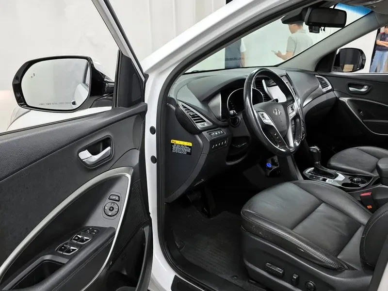 Hyundai Santa fe 2.0, снимка 10 - Автомобили и джипове - 54871474
