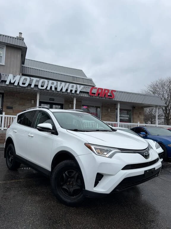 Toyota Rav4 LE, снимка 3 - Автомобили и джипове - 54711496