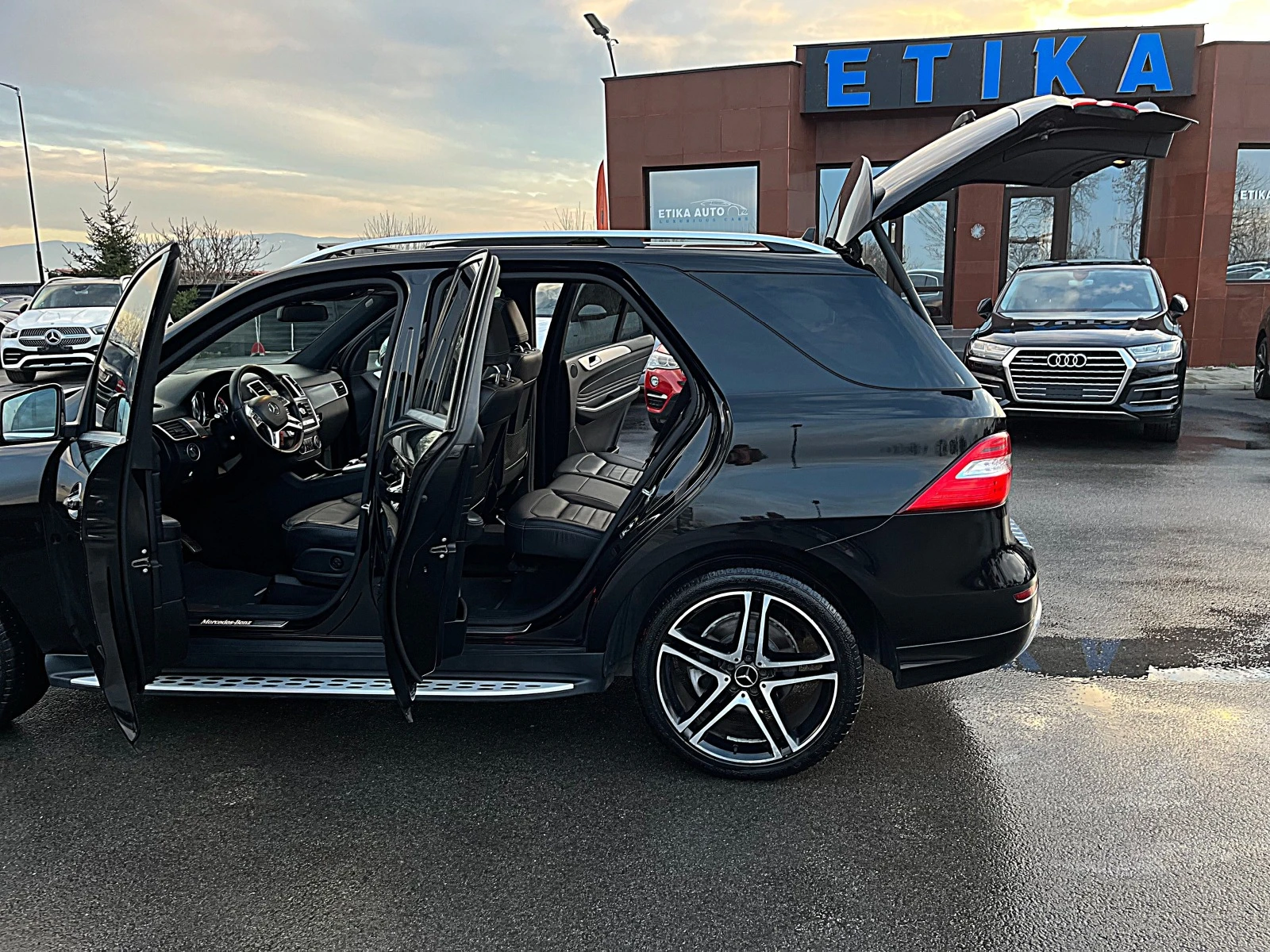 Mercedes-Benz ML 350 AMG CHROM PAKET-PANORAMA-KAMERA-21zolla-LED-XENON | Mobile.bg   15