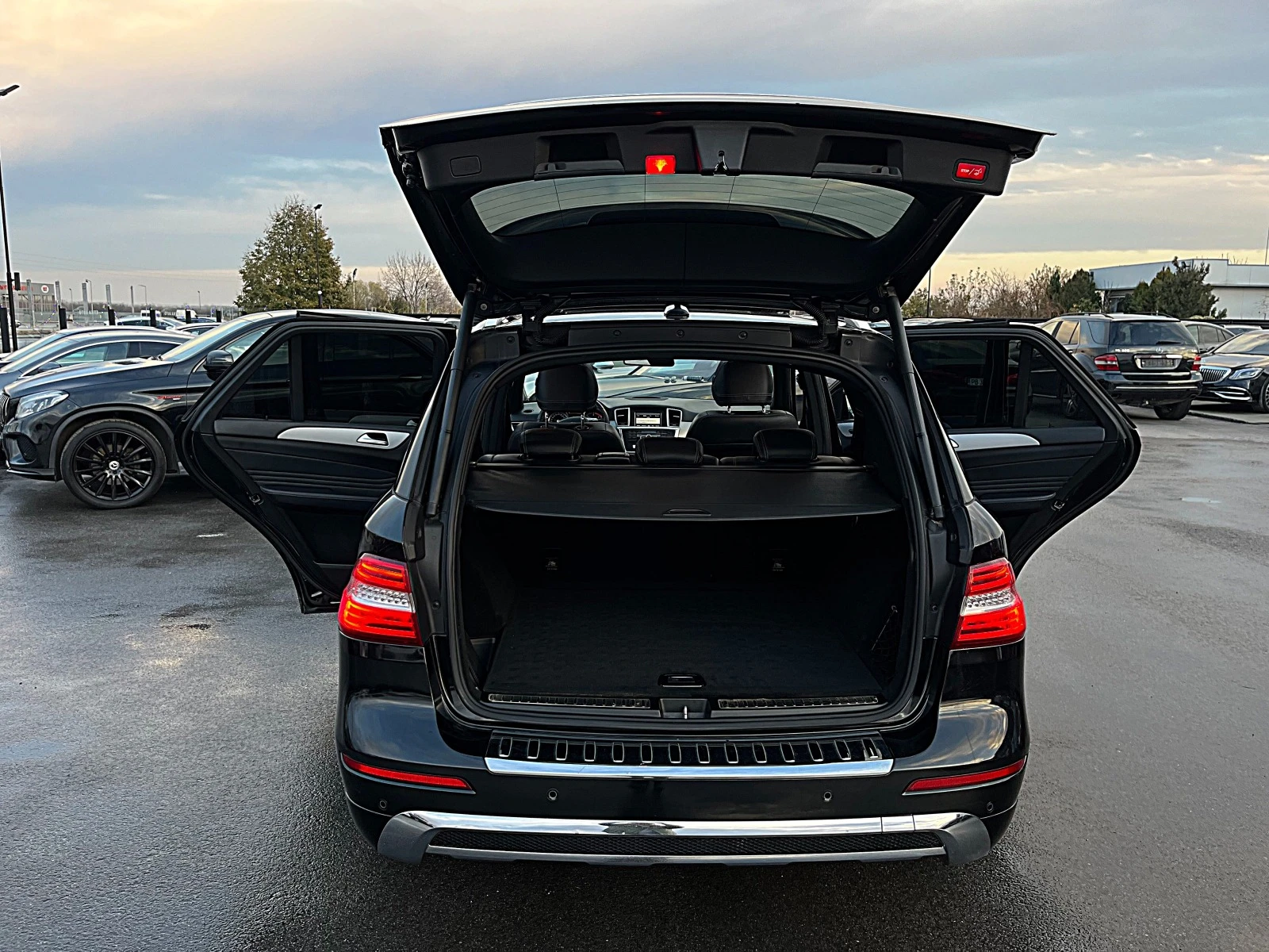 Mercedes-Benz ML 350 AMG CHROM PAKET-PANORAMA-KAMERA-21zolla-LED-XENON | Mobile.bg   16