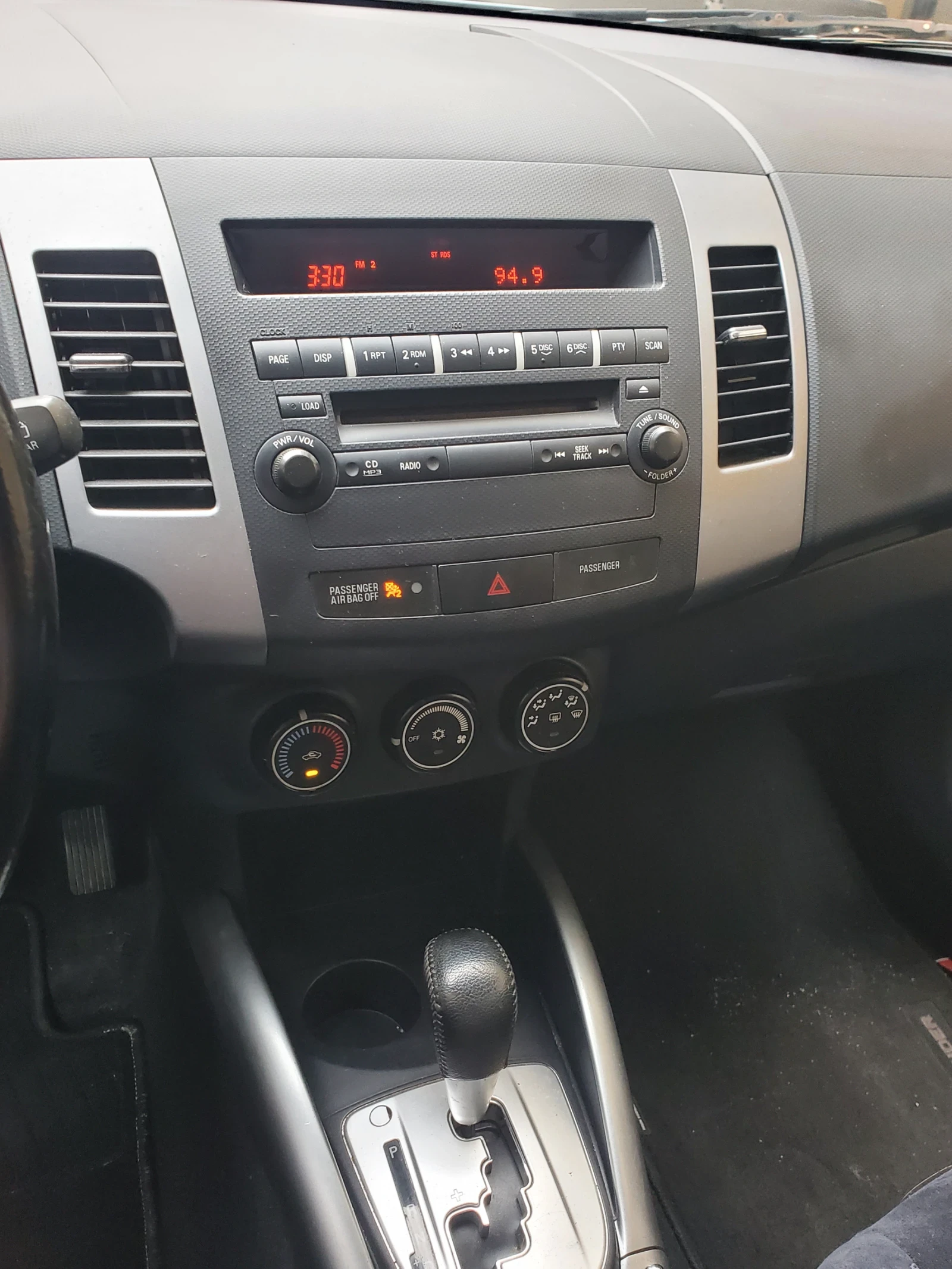 Mitsubishi Outlander 2.4i 4x4 ��������� | Mobile.bg � ����������� 13