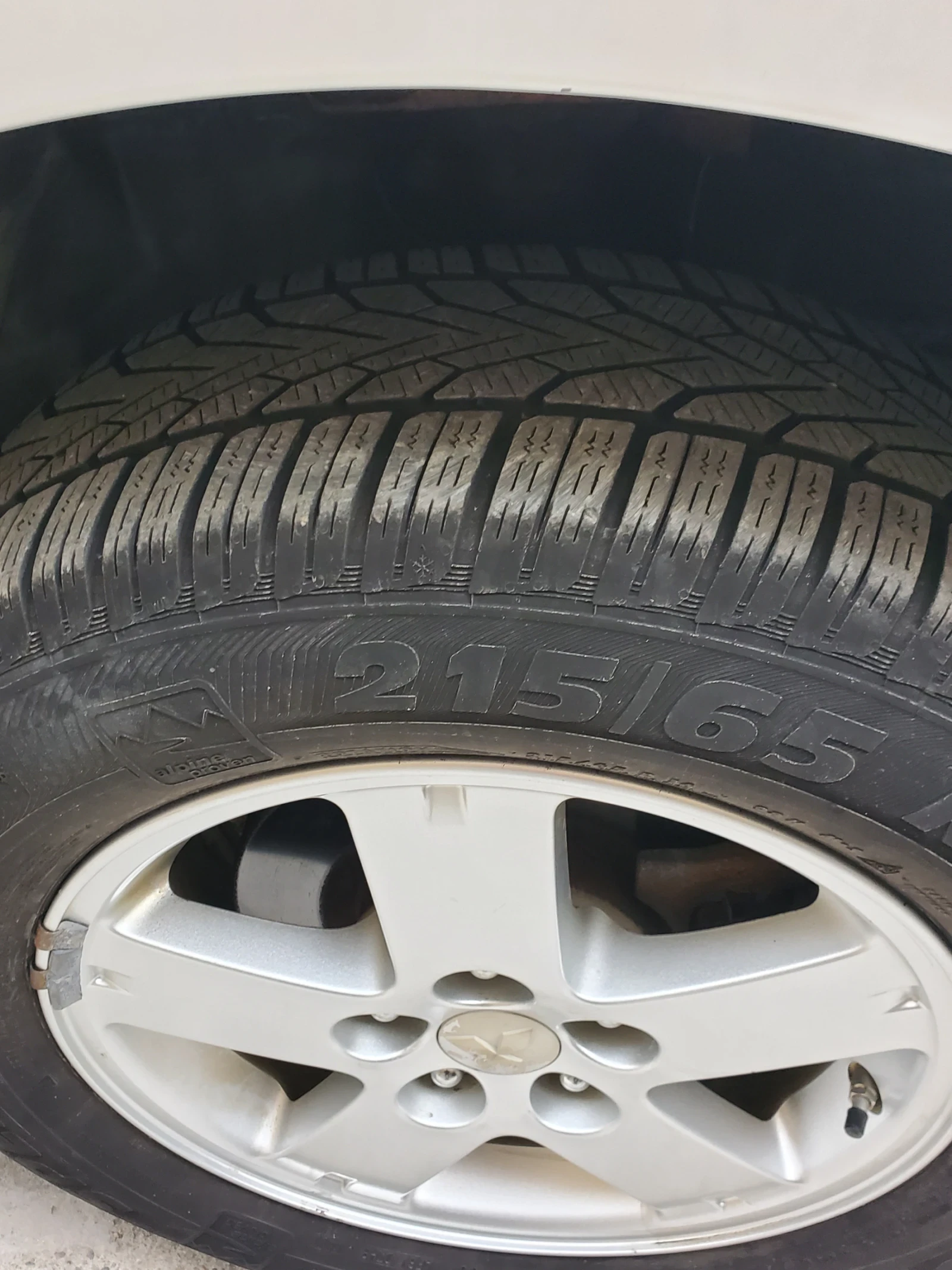 Mitsubishi Outlander 2.4i 4x4 ��������� | Mobile.bg � ����������� 12