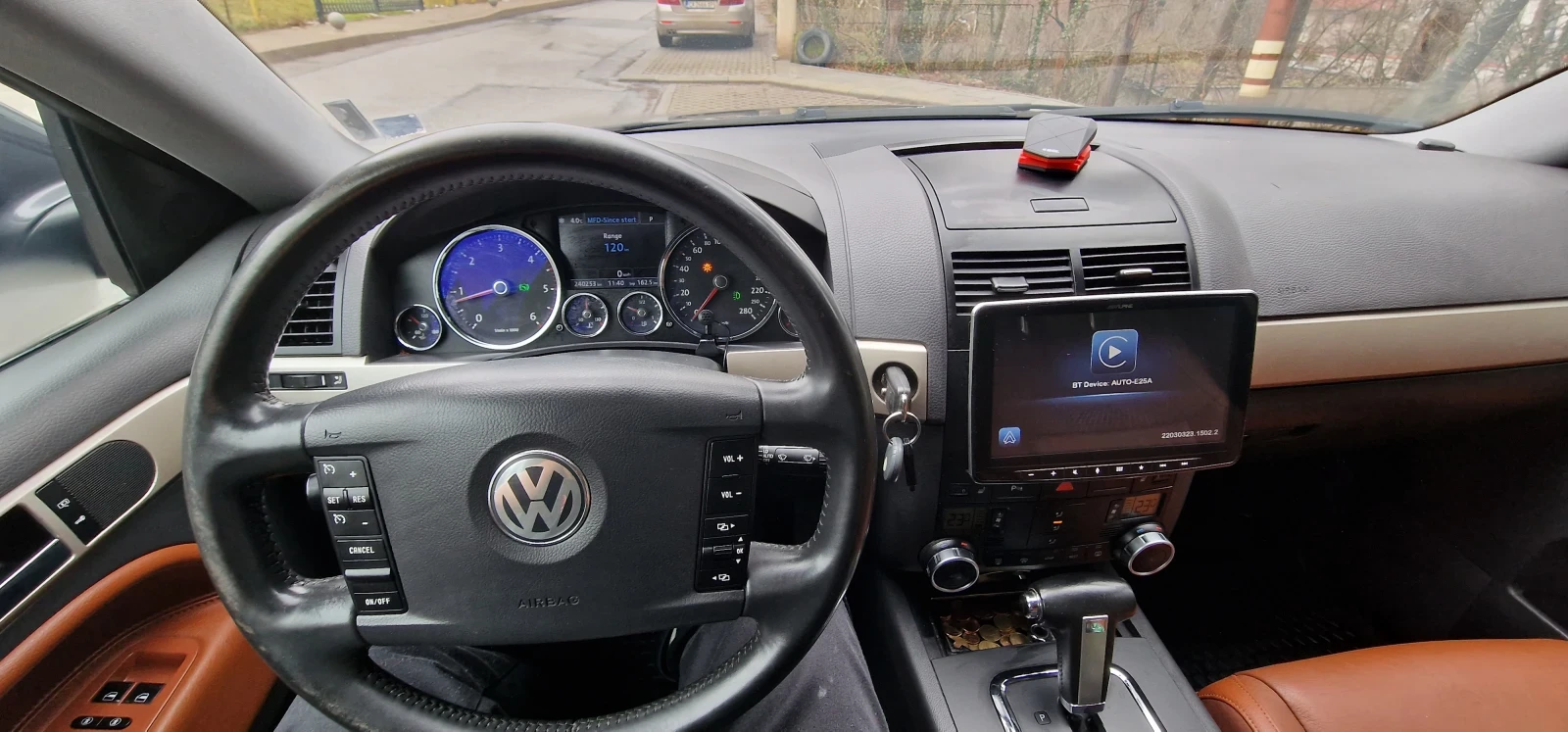 VW Touareg 3.0 TDI, снимка 11 - Автомобили и джипове - 53740781