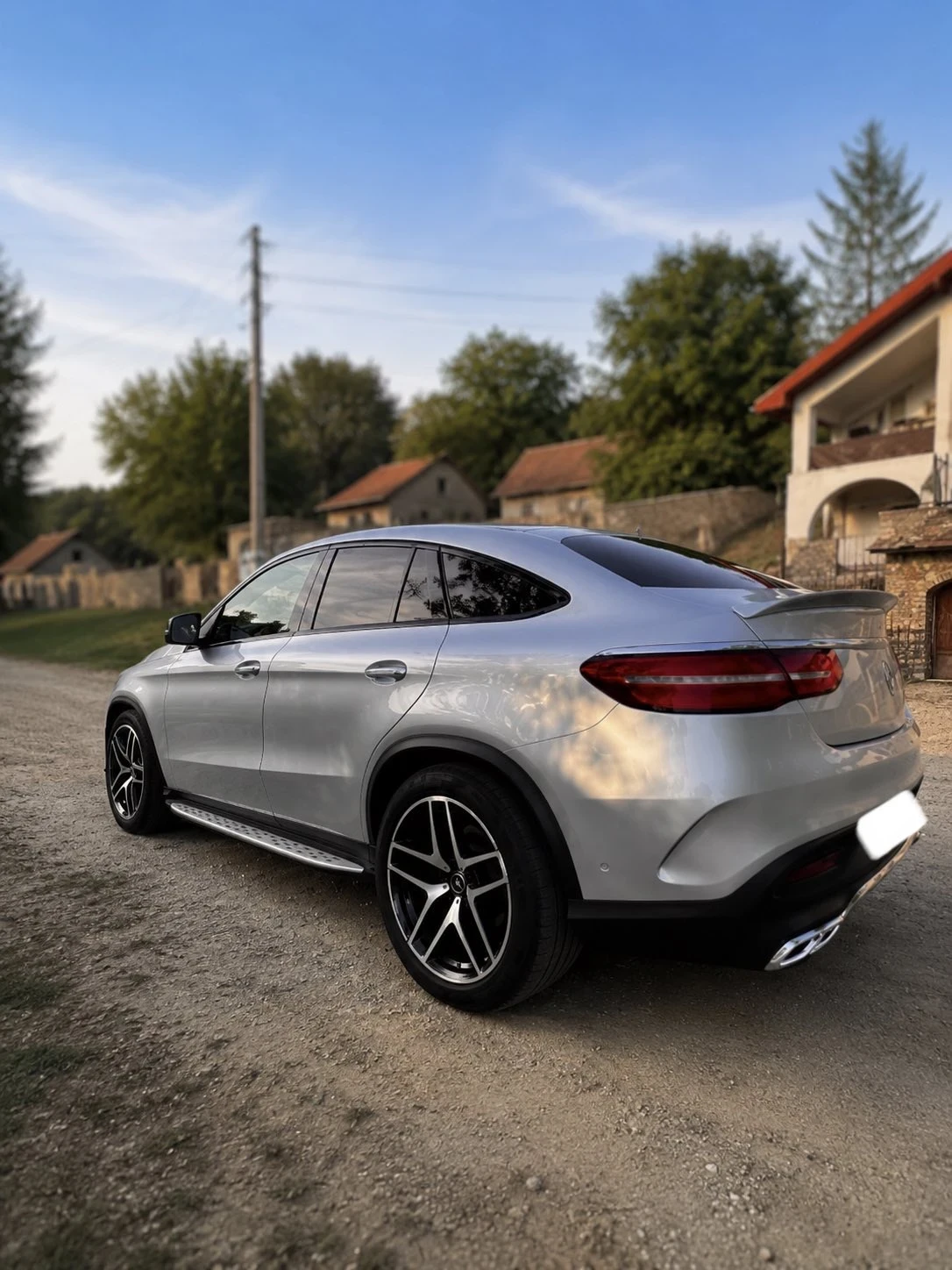 Mercedes-Benz GLE 350 FULL AMG | COUPE | 4MATIC | 2017 | 258HP | ПАНОРАМ, снимка 6 - Автомобили и джипове - 54695175