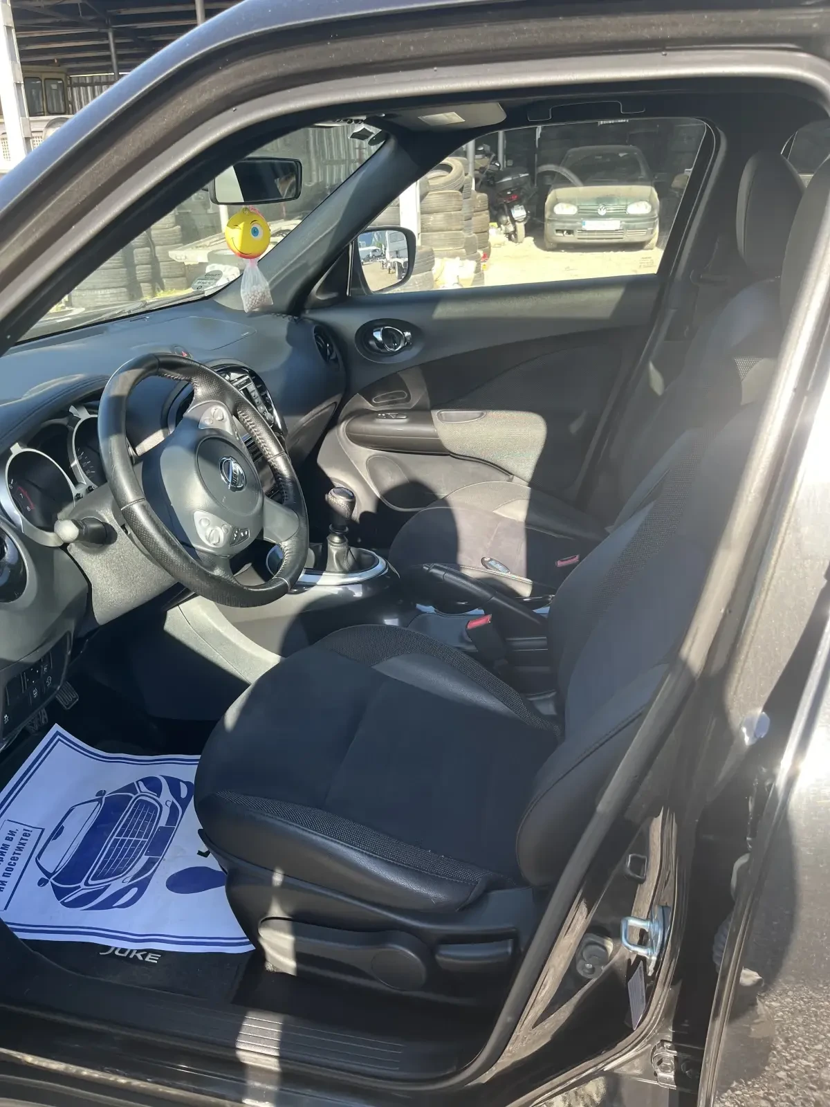 Nissan Juke, снимка 8 - Автомобили и джипове - 54725684