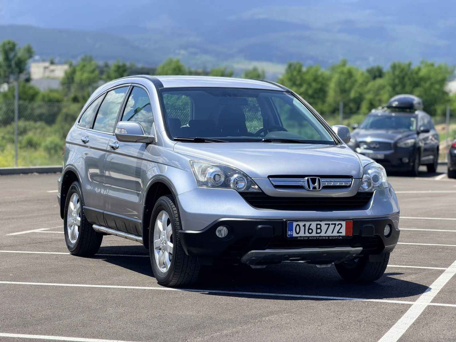 Honda Cr-v 2.0Бензин-Лизинг през Уникредит  по 110 евро, снимка 3 - Автомобили и джипове - 54832668
