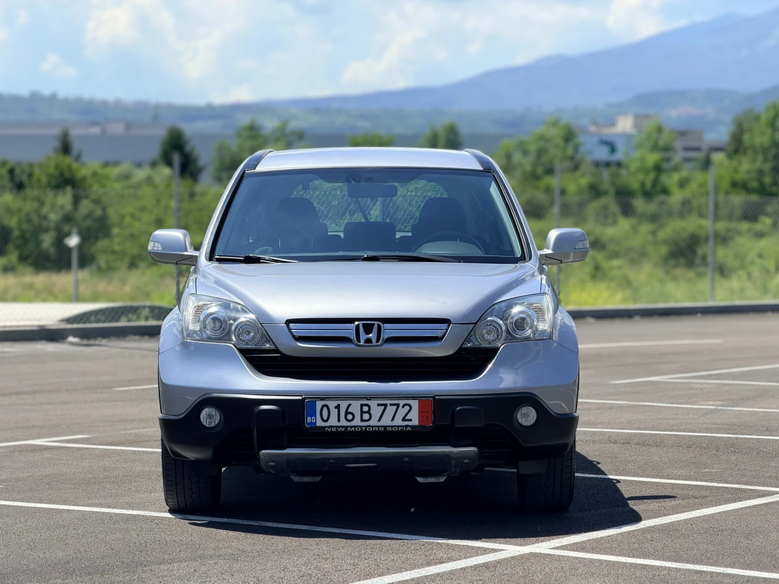 Honda Cr-v 2.0Бензин-Лизинг през Уникредит  по 110 евро, снимка 2 - Автомобили и джипове - 54832668