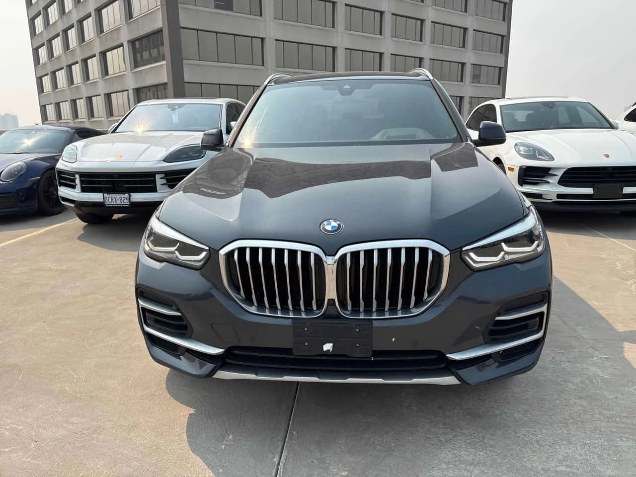 BMW X5 * xDrive40i * CARFAX * БЕЗ ПЪРВОНАЧАЛНА ВНОСКА, снимка 6 - Автомобили и джипове - 55317907