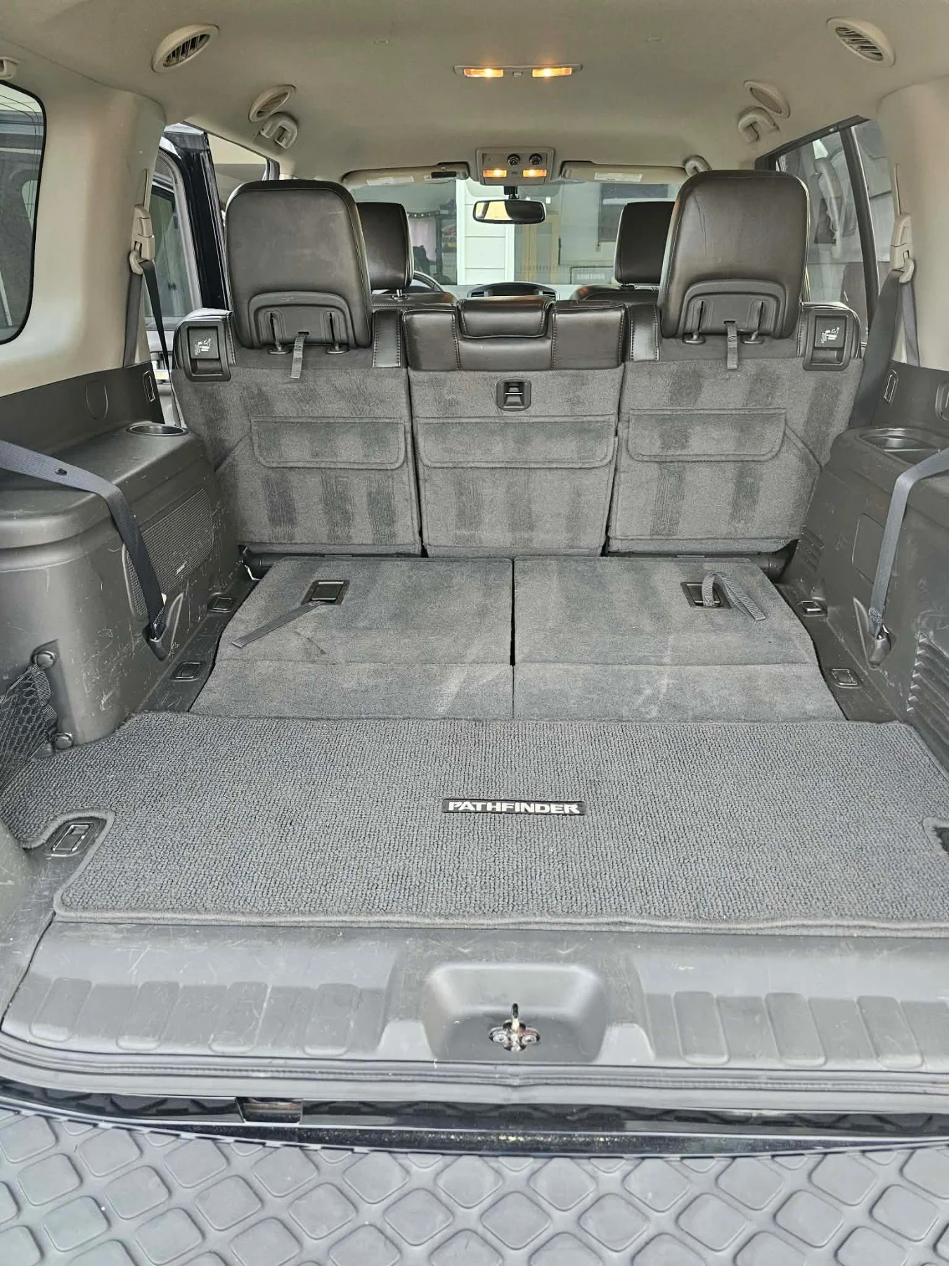 Nissan Pathfinder 2012 Silver Edition, снимка 16 - Автомобили и джипове - 55358185