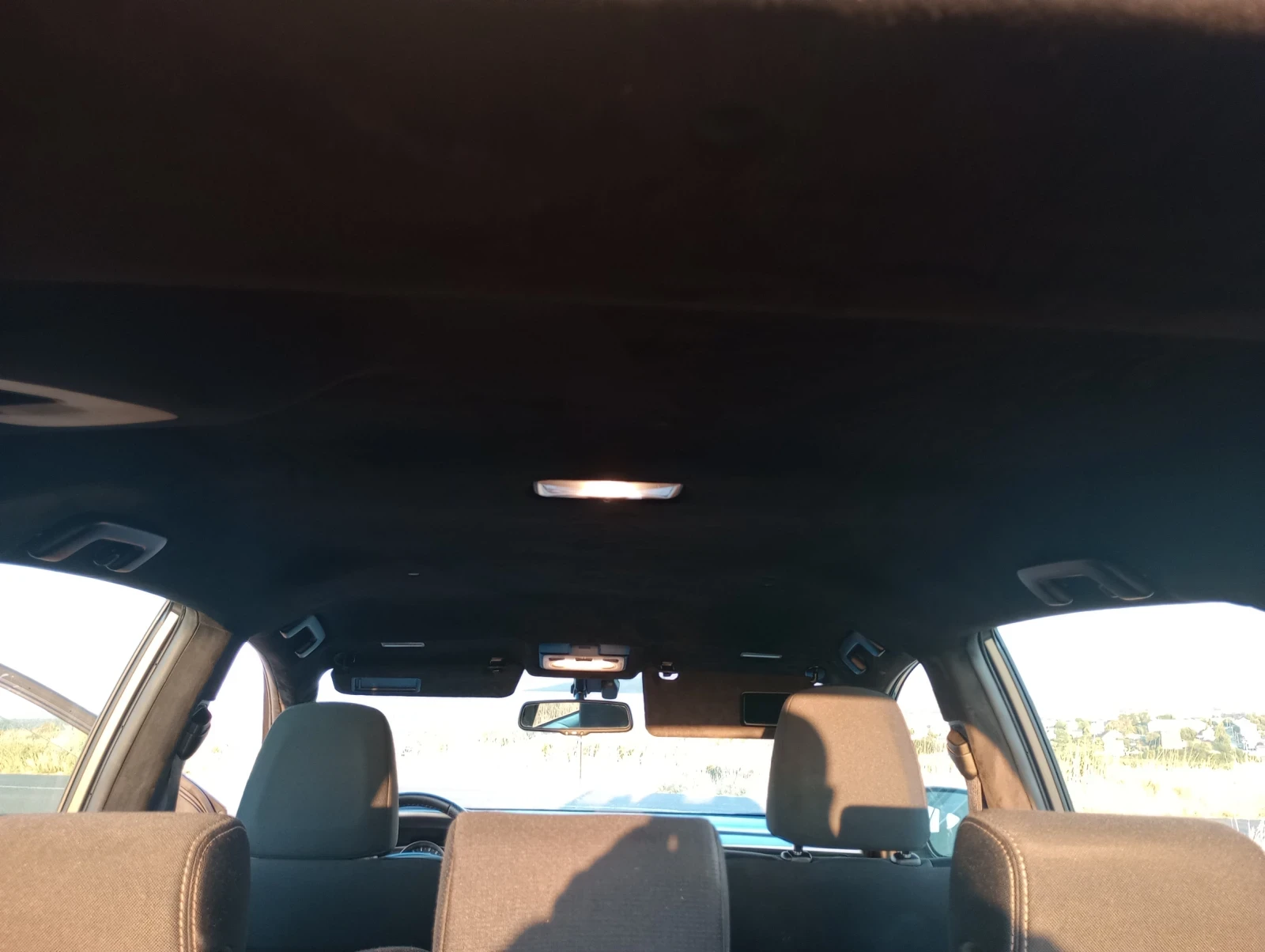 Toyota Rav4, снимка 15 - Автомобили и джипове - 55618715
