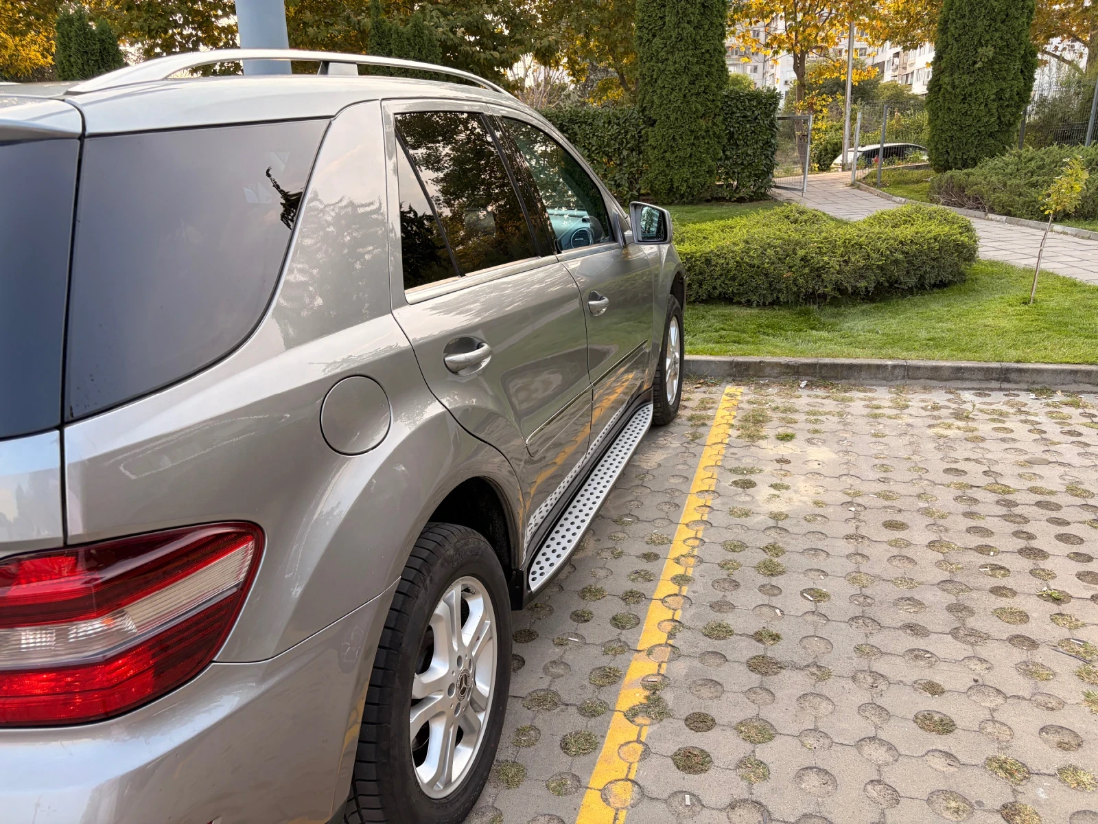 Mercedes-Benz ML 350, снимка 4 - Автомобили и джипове - 56044746