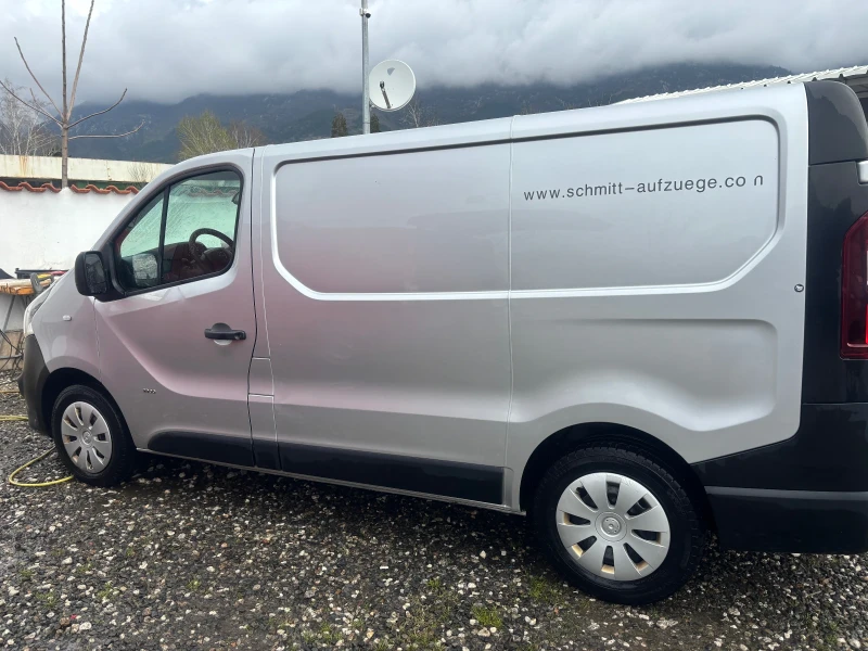 Opel Vivaro КЛИМА, снимка 6 - Бусове и автобуси - 49776062
