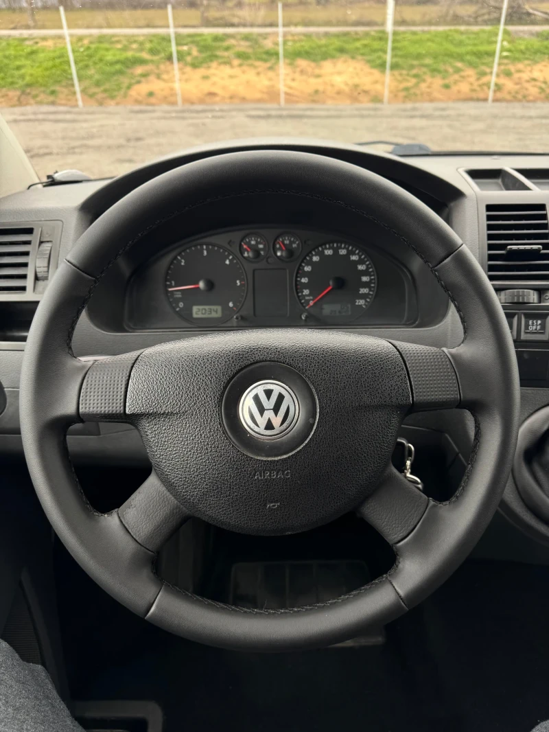 VW T5 2.5TDI CARAVELLE, Дълга База, 9 Места, Климатроник, снимка 13 - Бусове и автобуси - 53598792